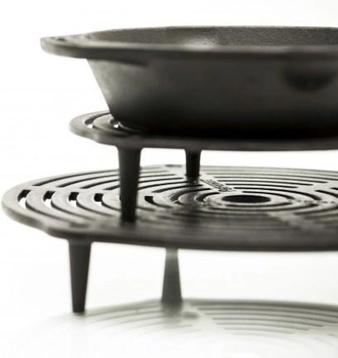 Dessous De Plat / Grille Petromax - Fonte - Ø30cm - Avec Pieds, Empilable (GR-S30) – Image 2
