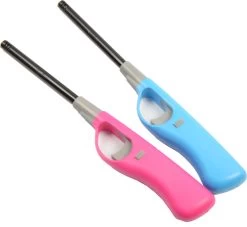 Briquet Avec Protection Enfant - Briquet Barbecue - Paquet De 2x Briquets BBQ Rechargeables| Une Qualité |Protection Enfant/Sécurité Enfant |2x Rose Et Bleu | 26 Cm