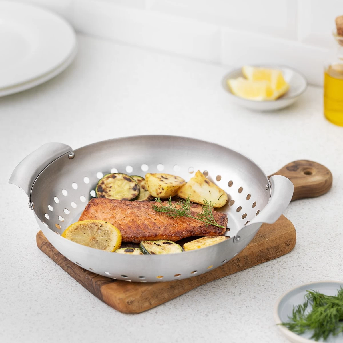 Grille Et Plateau De BBQ Navaris - Grille De Barbecue Pour Viande, Poisson Et LĂ©gumes - Convient Au Four Et Au Barbecue - Grille De Gril Ronde â Image 4