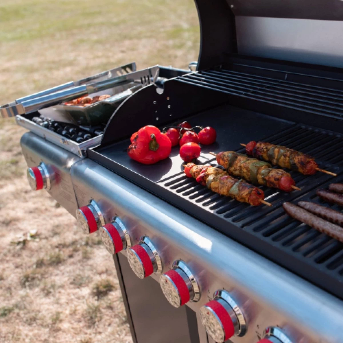 Barbecue à Gaz Bazin 6 Anthracite 6 Brûleurs 1 Brûleur Latéral Avec Panneaux Latéraux Et Thermomètre - Raccordement Gaz G1 2 F15-21 Inclus. – Image 3