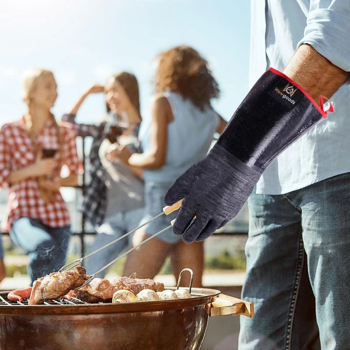 Gants De BBQ Résistants à La Chaleur Wowgoods Avec Pinces à Viande - Mitaines De Gants De Four Extra Longues Jusqu'à 500°C – Image 3