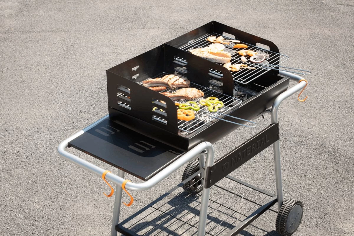 NATERIAL - Barbecue à Charbon ICARUS - Chariot 10 Personnes - H.92 X L.110 X P.61 Cm - Acier Peint - Zwart - BBQ Angulaire Sans Couvercle – Image 11