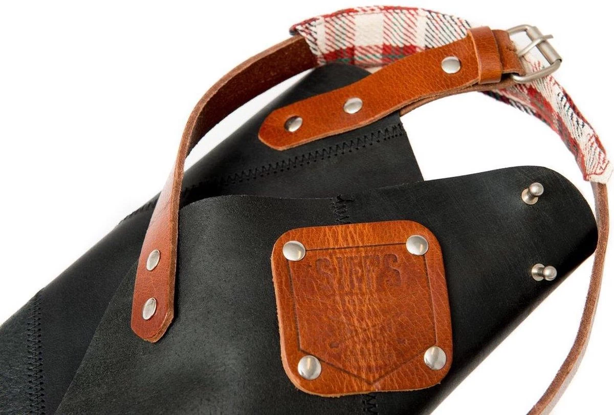 Sorprese Premium – Tablier Bbq – Carreaux Noir-cognac – Tablier Bbq Homme – 100 % Cuir Premium – Y Compris Spatule Bbq Jamie Oliver - Tablier Bbq Cuir Homme – Image 15