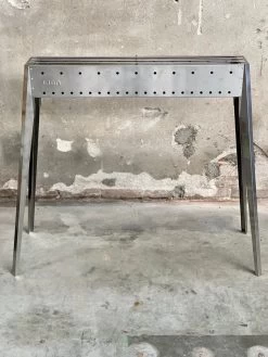 Spiedini Saté-bbq Java 80 - Barbecue à Charbon De Bois De Luxe à Double Paroi Avec Grille Horizontale Pour Satay Ou Autres Brochettes - 80 Cm De Long, 11 Cm De Large, 83 Cm De Haut - Matériau : Acier Inoxydable